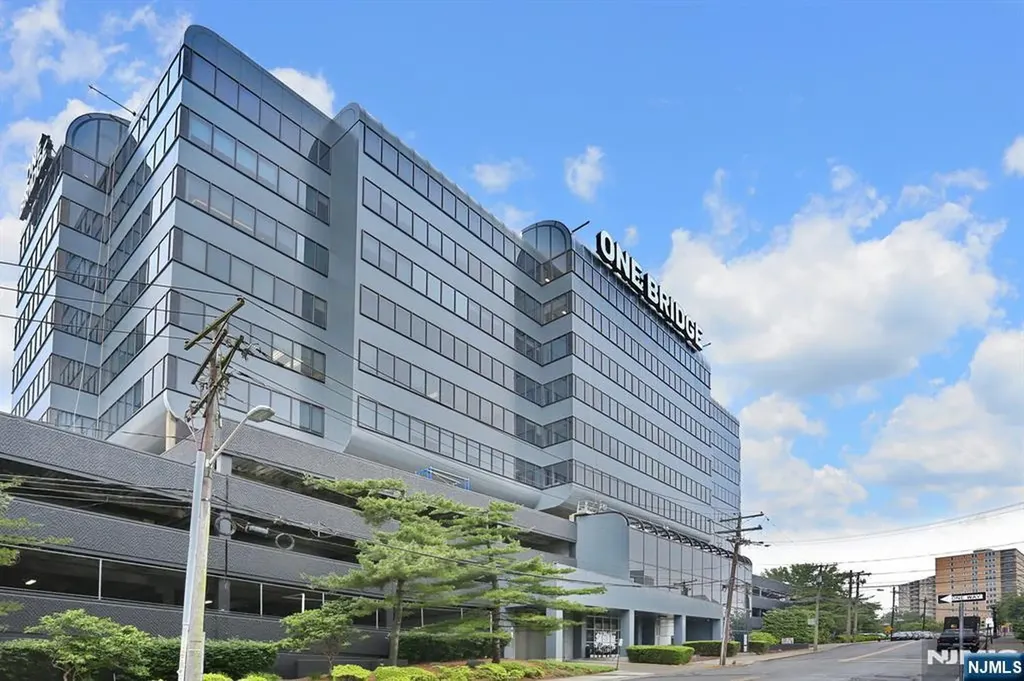 1 Bridge Plaza Fort Lee NJ 07024
