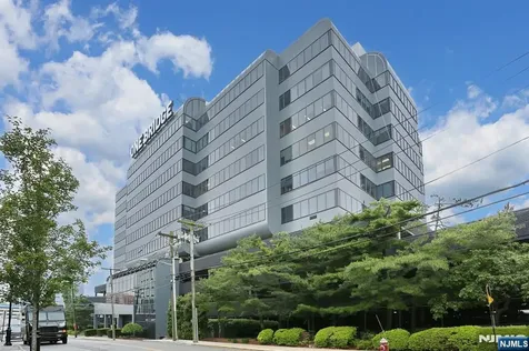 1 Bridge Plaza Fort Lee NJ 07024