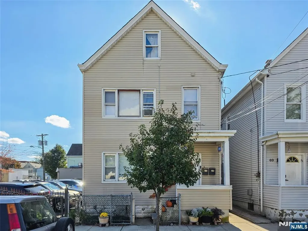 42 Grand Street Garfield NJ 07026