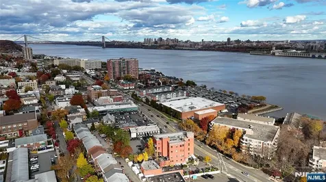 905 River Road Edgewater NJ 07020