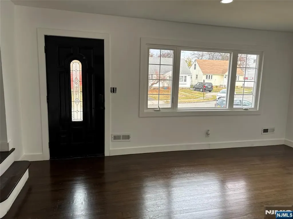 9 Marion Court Belleville NJ 07109