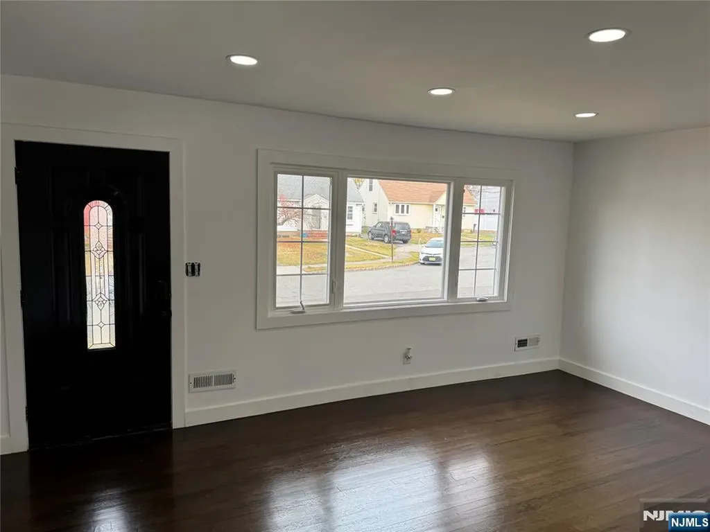 9 Marion Court Belleville NJ 07109