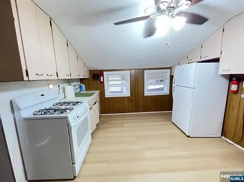 50 Ridge Road Lyndhurst NJ 07071