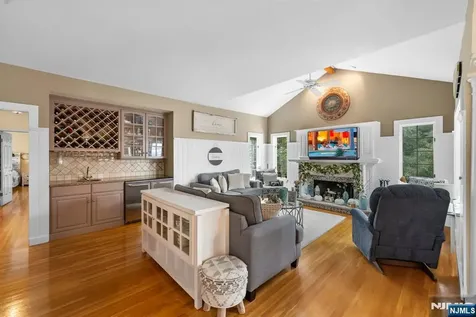 58 S Brook Drive Harding Township NJ 07960