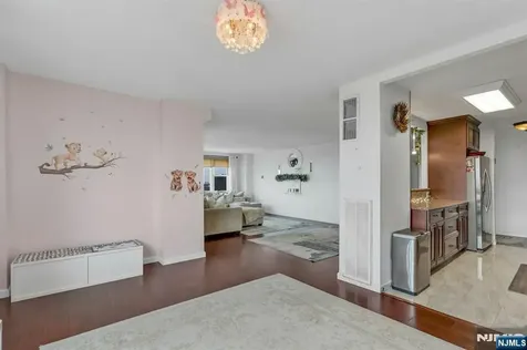 555 North Avenue Fort Lee NJ 07024
