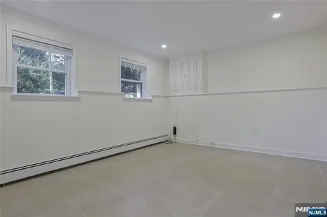 18 Ruth Lane Demarest NJ 07627