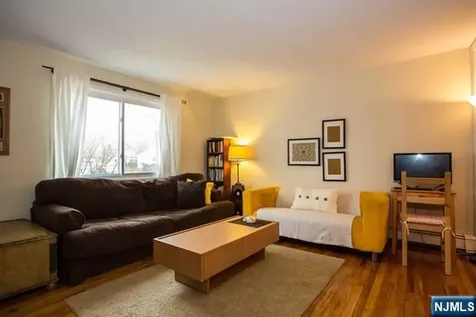 36 Morningside Avenue Cresskill NJ 07626
