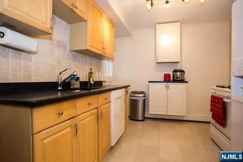 36 Morningside Avenue Cresskill NJ 07626