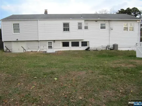 37 Atwood Place Wayne NJ 07470