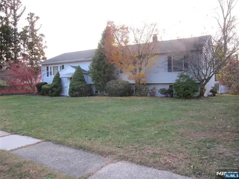37 Atwood Place Wayne NJ 07470