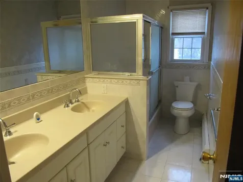 37 Atwood Place Wayne NJ 07470