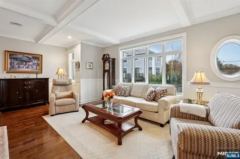 555 Edgewater Avenue Ridgefield NJ 07657