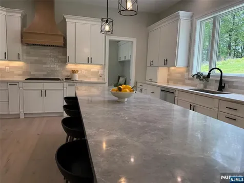 3 Bristol Ridge Road Boonton Township NJ 07005