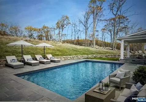 3 Bristol Ridge Road Boonton Township NJ 07005