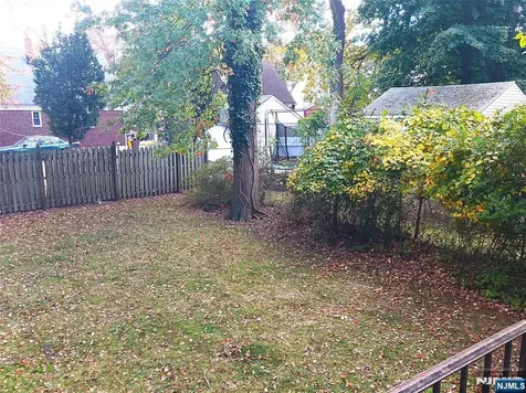152 Washington Place Teaneck NJ 07666