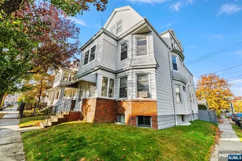 91 Headley Terrace Irvington NJ 07111