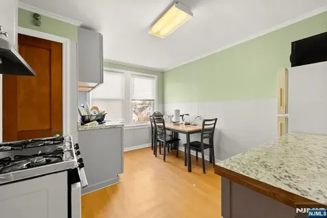 91 Headley Terrace Irvington NJ 07111