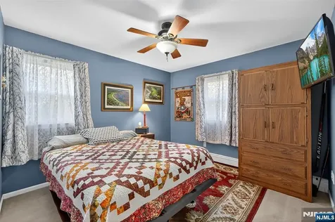 182 Yawpo Avenue Oakland NJ 07436