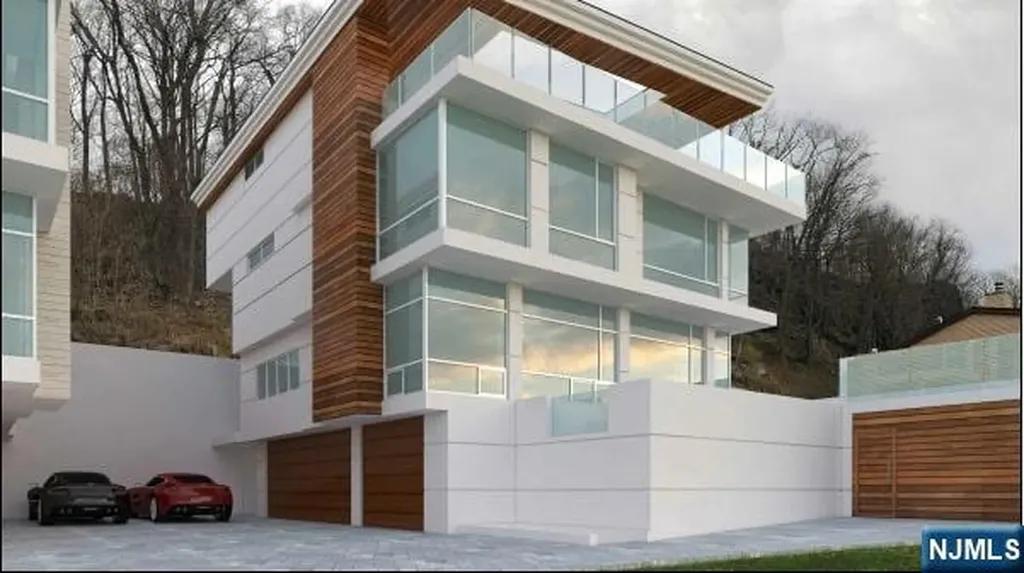 31 B Casta Lane Edgewater NJ 07020