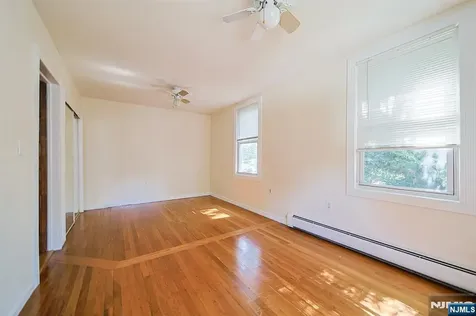 1585 Bergen Boulevard Leonia NJ 07605