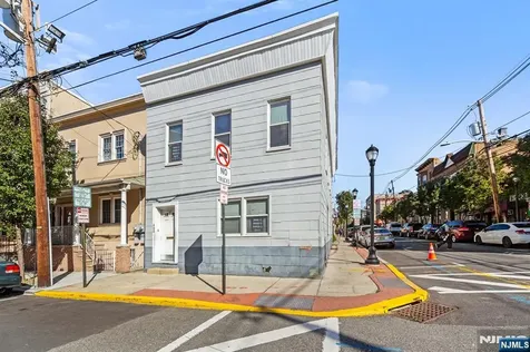 400 41st Street Union City NJ 07087