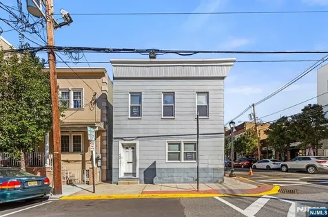 400 41st Street Union City NJ 07087