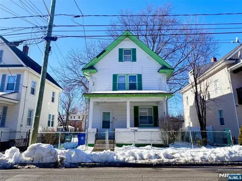 260 Pindle Avenue Englewood NJ 07631
