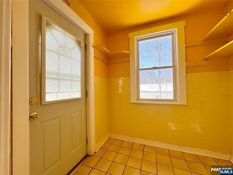 260 Pindle Avenue Englewood NJ 07631