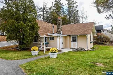 213 Otterhole Road West Milford NJ 07480
