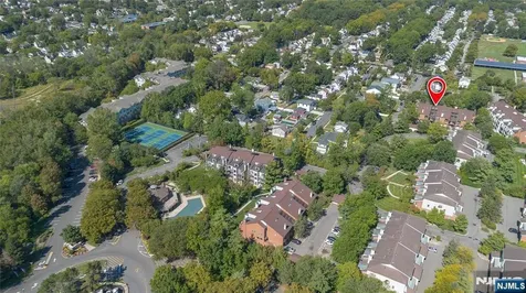 7 Eliot Court Teaneck NJ 07666