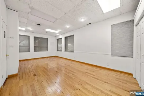 2083 Center Avenue Fort Lee NJ 07024