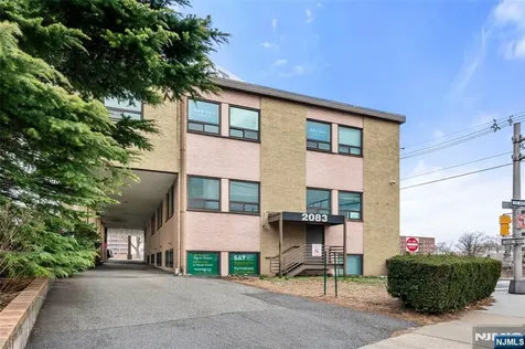 2083 Center Avenue Fort Lee NJ 07024