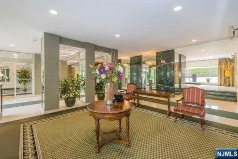 301 Beech Hackensack NJ 07601