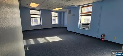 1019 Broad Street Newark NJ 07102