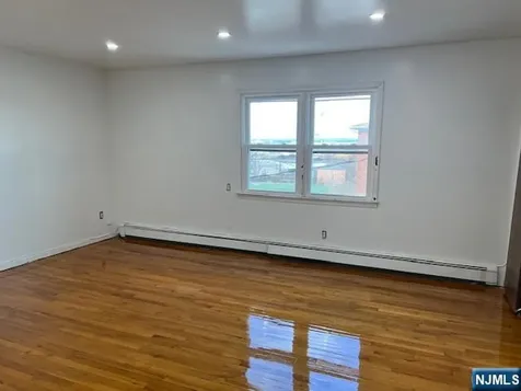 282-284 Washington Street Fairview NJ 07022