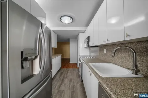 770 Anderson Avenue Cliffside Park NJ 07010