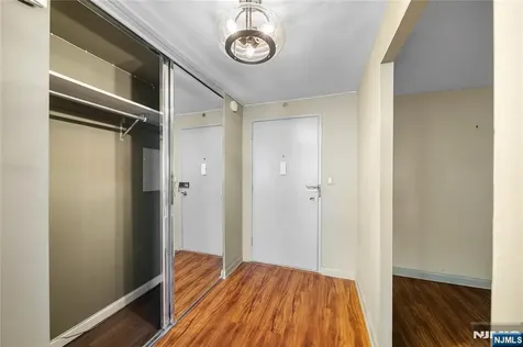 770 Anderson Avenue Cliffside Park NJ 07010