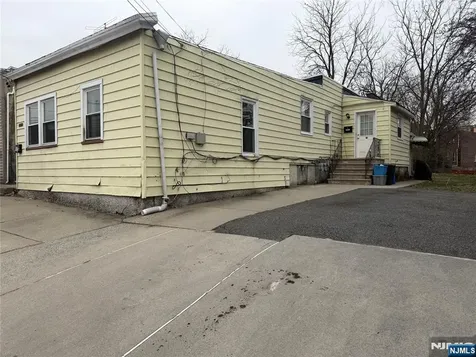 92 Naples Place Garfield NJ 07026