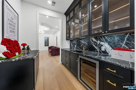 472 High Street Closter NJ 07624
