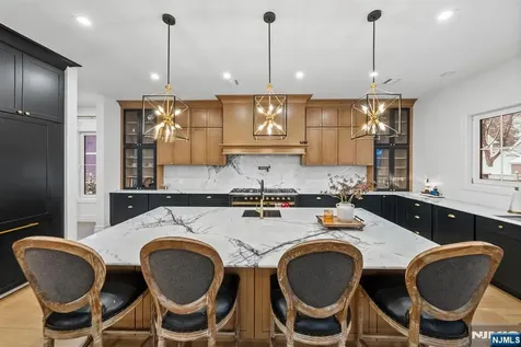 472 High Street Closter NJ 07624