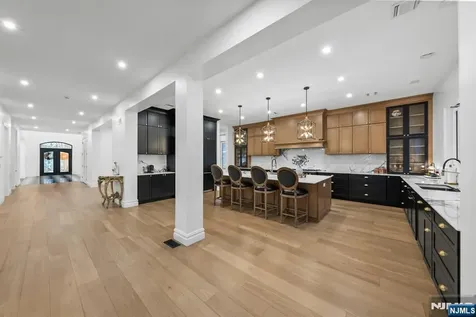 472 High Street Closter NJ 07624