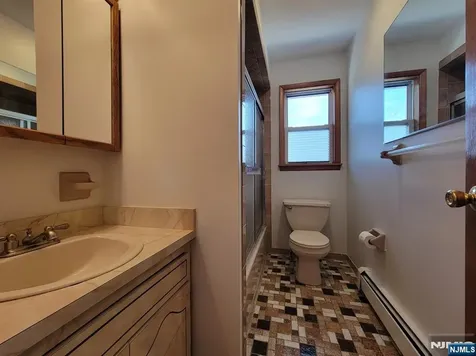 81 Church Street Lodi NJ 07644