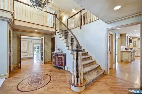 307 Freemans Lane Franklin Lakes NJ 07417