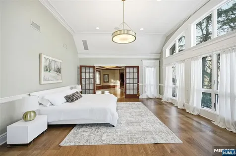 307 Freemans Lane Franklin Lakes NJ 07417
