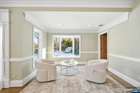 307 Freemans Lane Franklin Lakes NJ 07417