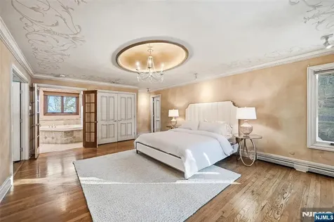 307 Freemans Lane Franklin Lakes NJ 07417