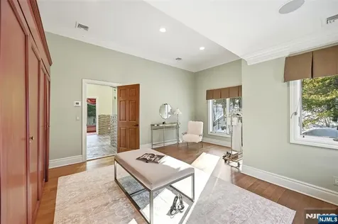 307 Freemans Lane Franklin Lakes NJ 07417