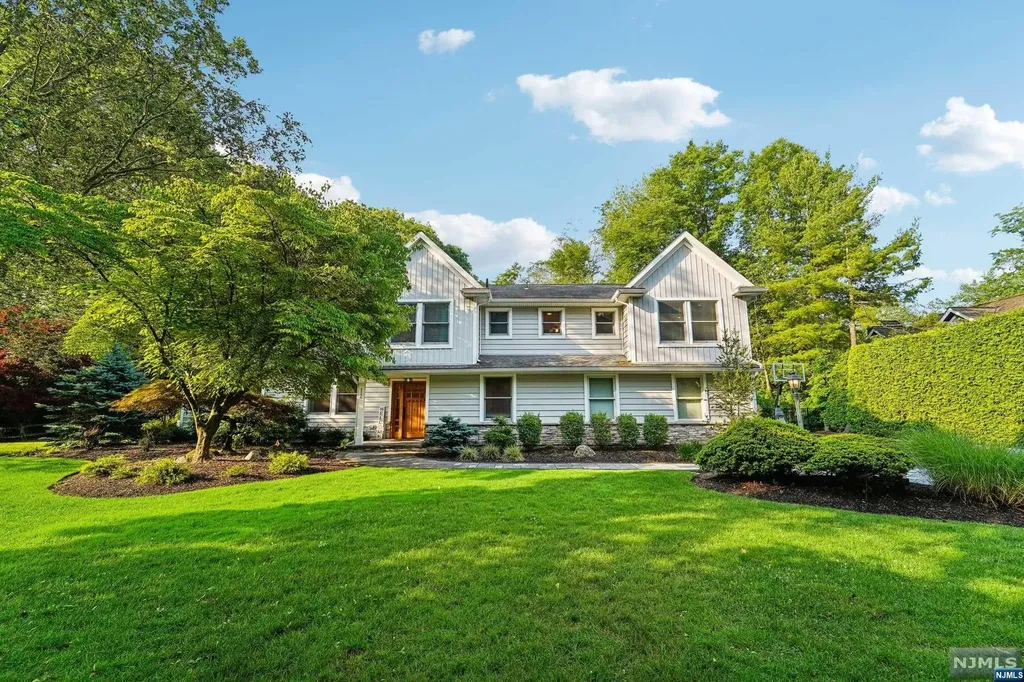 116 Schuyler Road Allendale NJ 07401