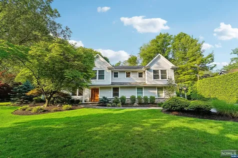 116 Schuyler Road Allendale NJ 07401