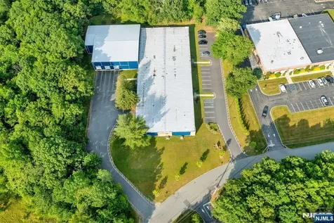 5 Mars Court Montville Township NJ 07005